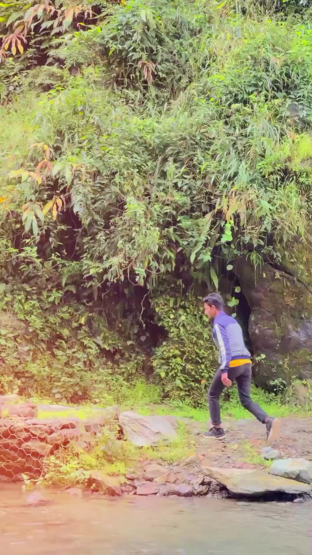 @अर्जुन बिष्ट