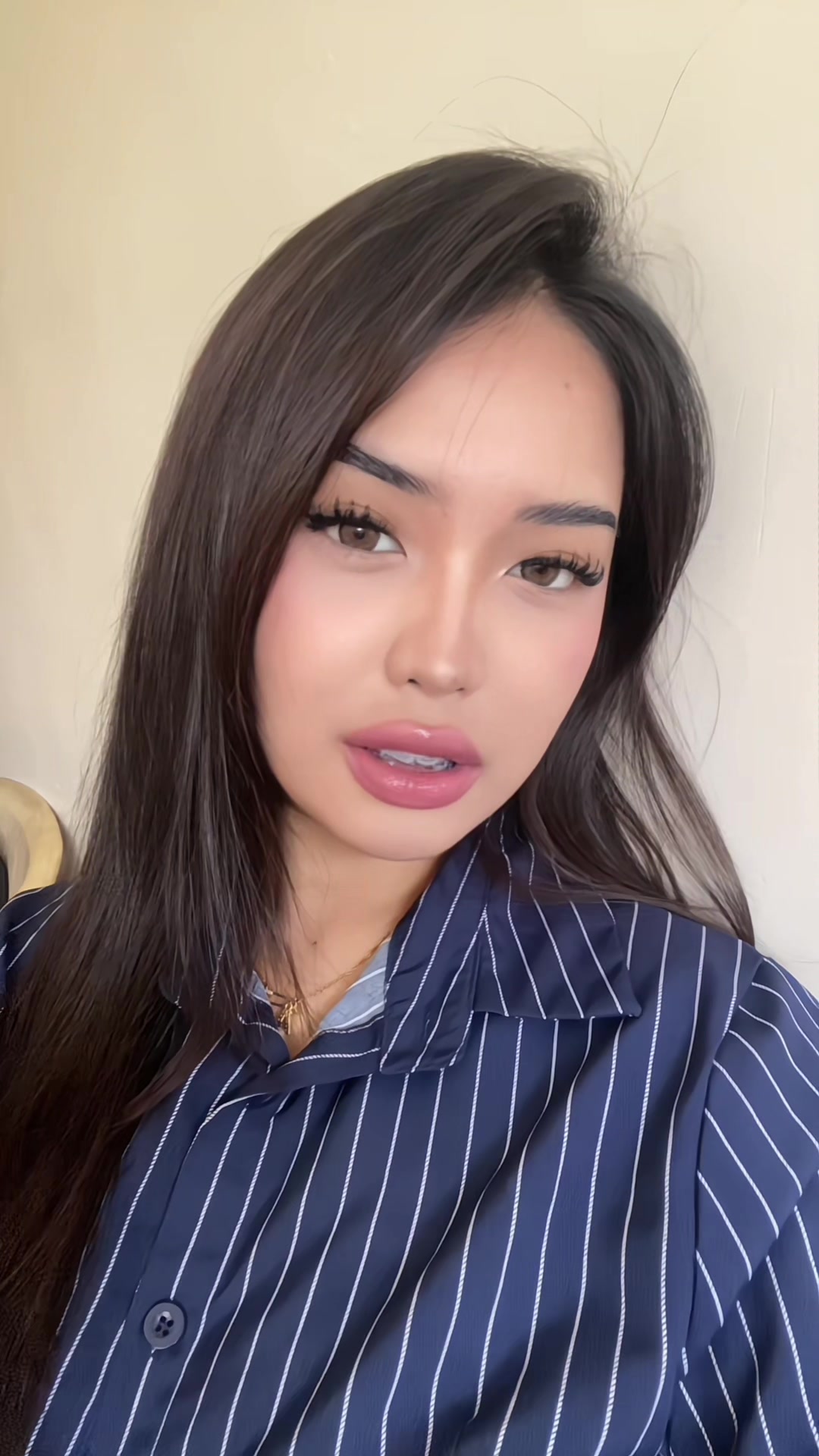 @Miss AA