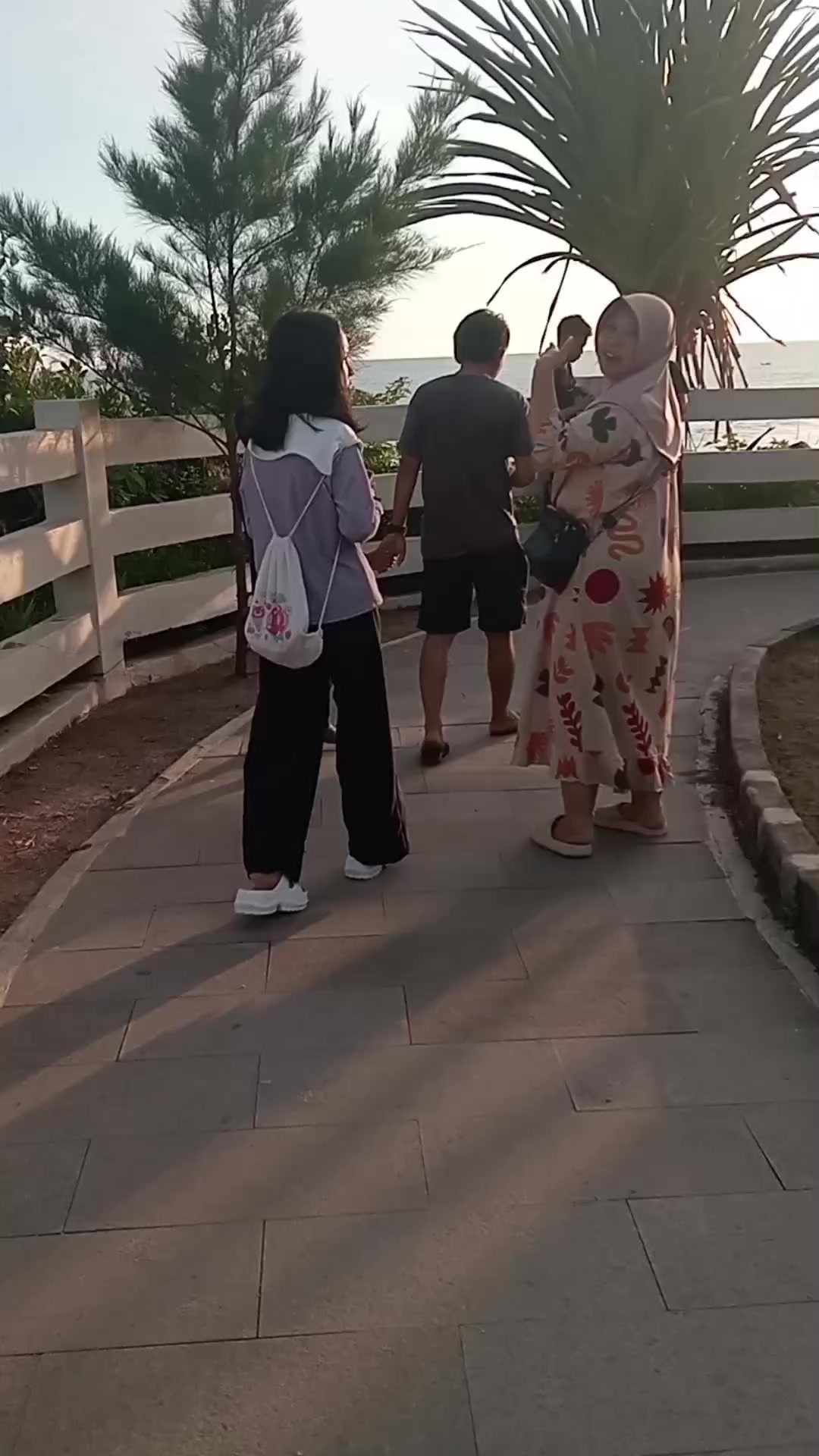 @Rizqi