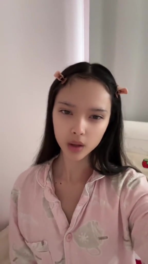 @glow12700