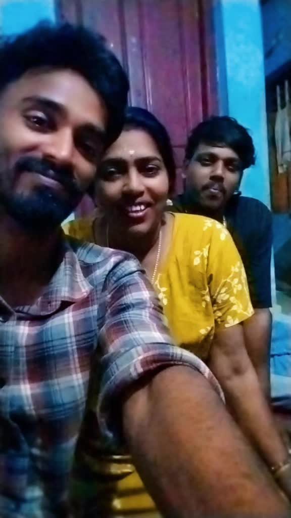@💃കാത്തു കുറുമ്പി💃