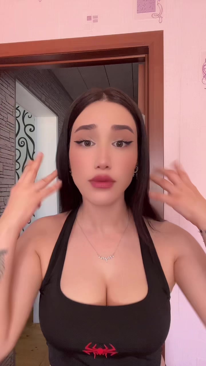 @𝑨𝒚𝒍𝒊𝒏𝟕𝟕𝟕