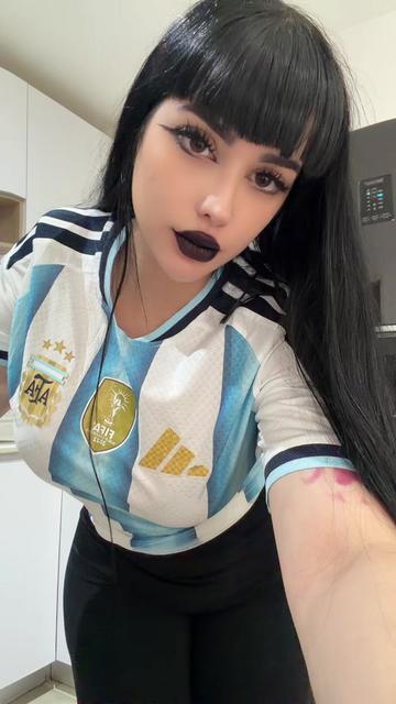 @demonmika