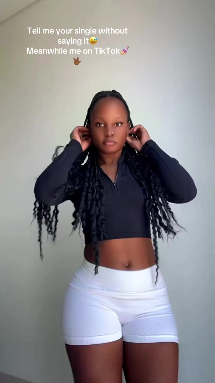 @🎀Miriam👅Blessy🦋🇺🇬