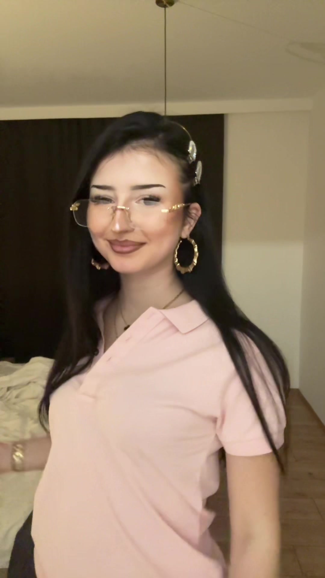 @nnellyezz