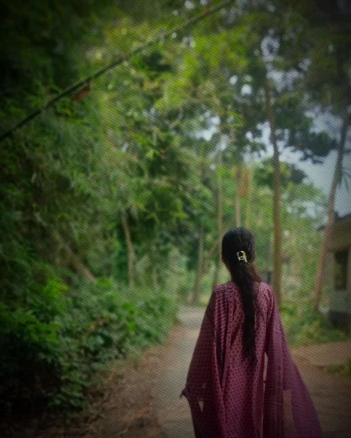 @👀... JINIYA... 🎀