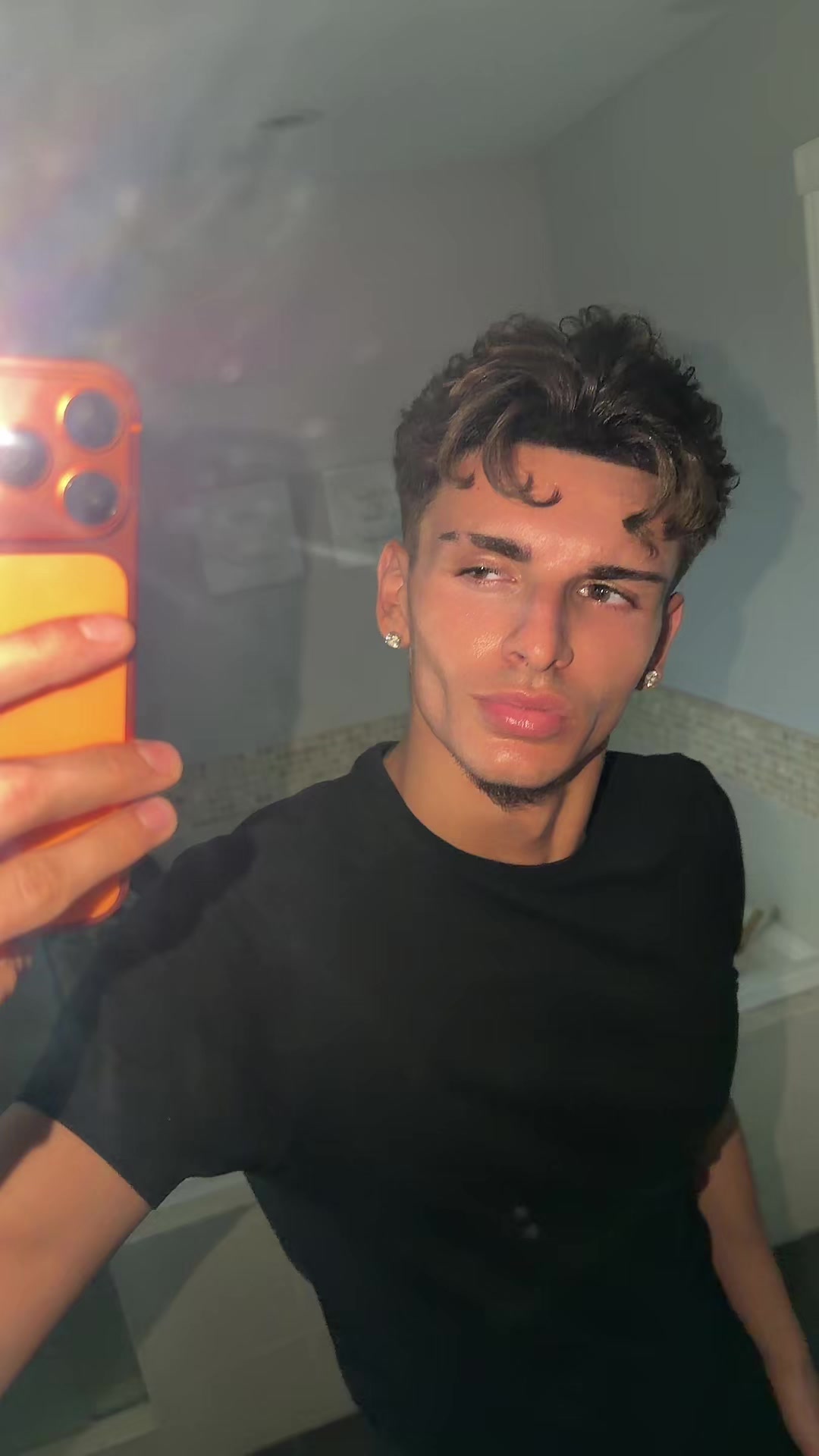 @chris.nikoo