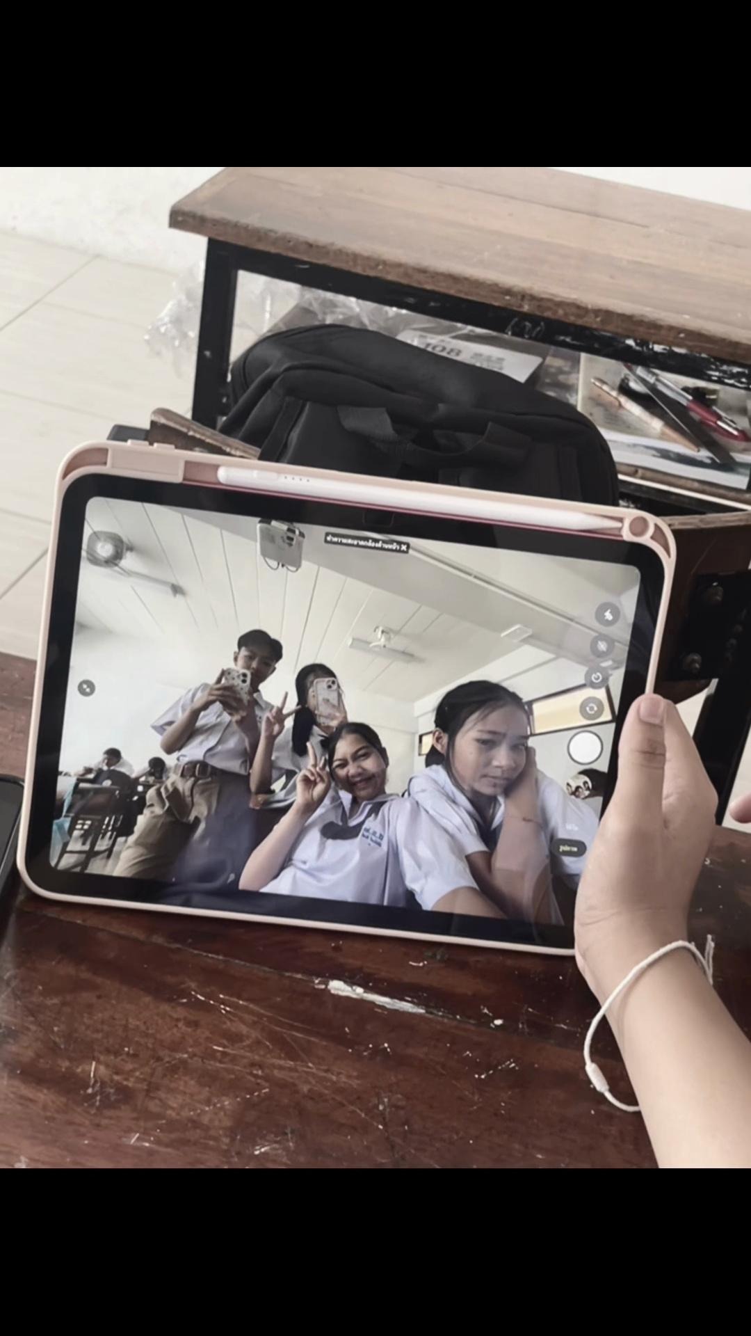 @𝑴𝒊𝒍𝒌シ
