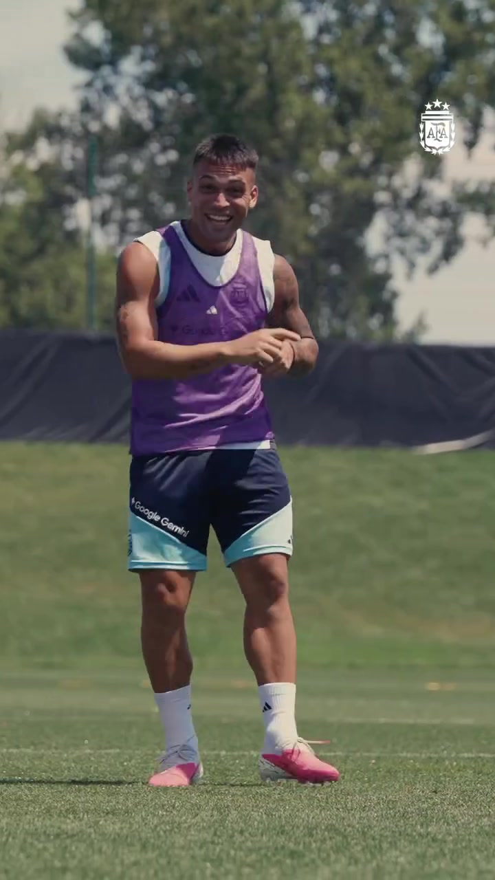 @Selecci&oacute;n Argentina in English