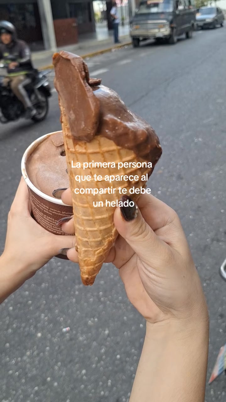@La Charlotte-ice Bqto