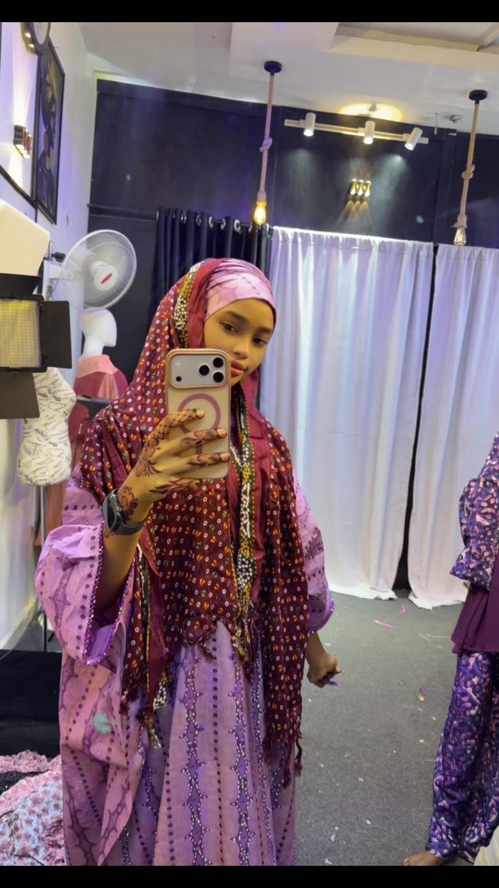@cutezarah💕💕