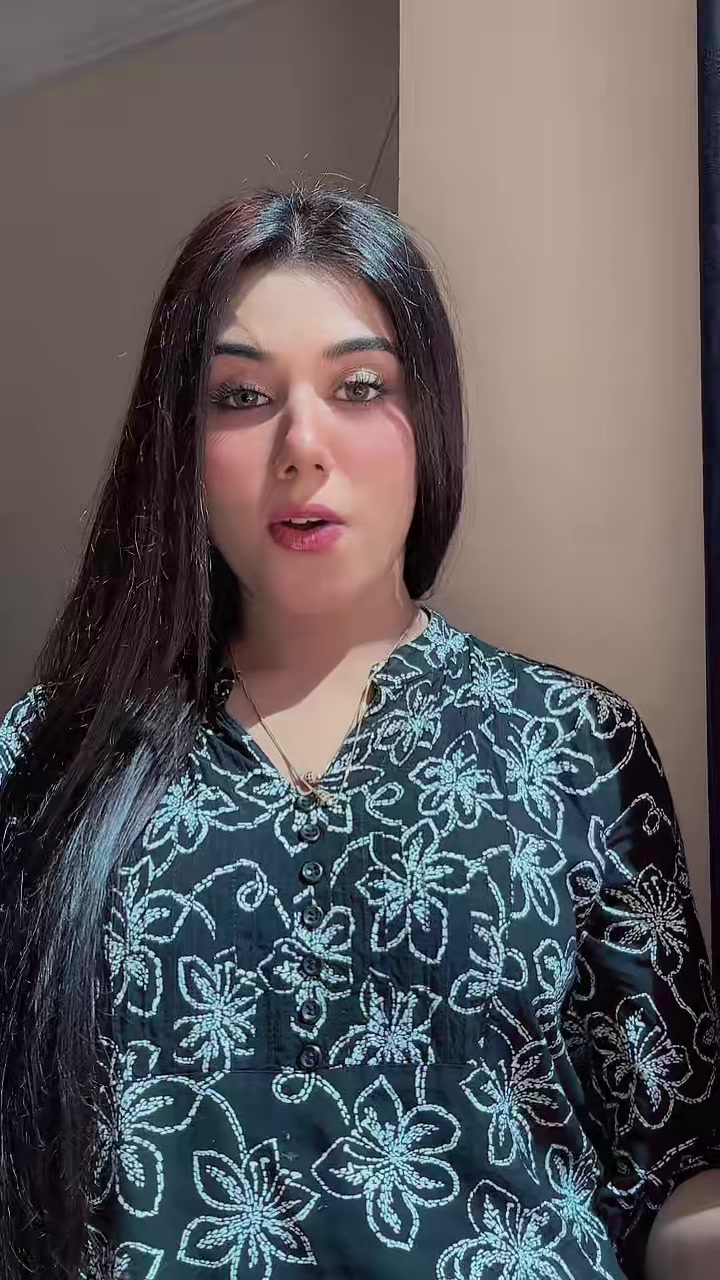 @Uroojkhan