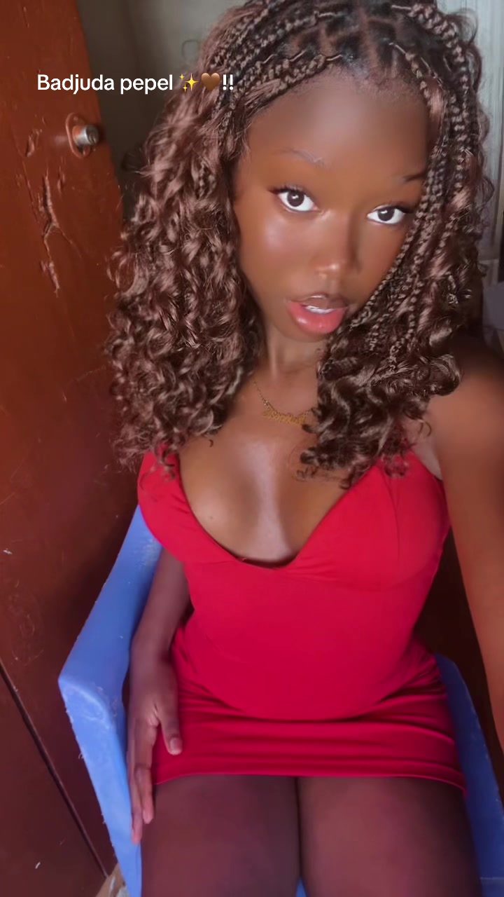 @𝓢𝓸𝓯𝓲𝓪✨