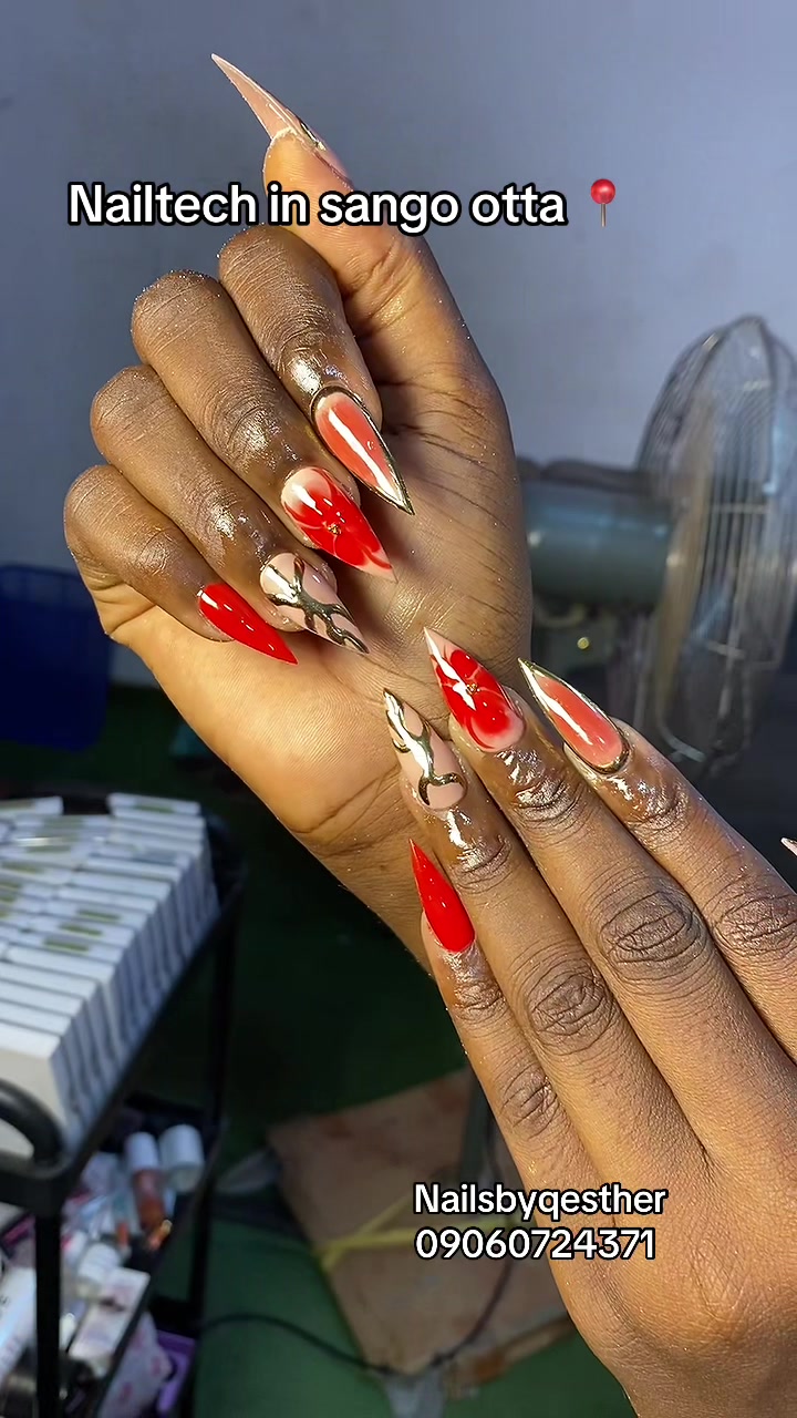 @nailsbyqesther