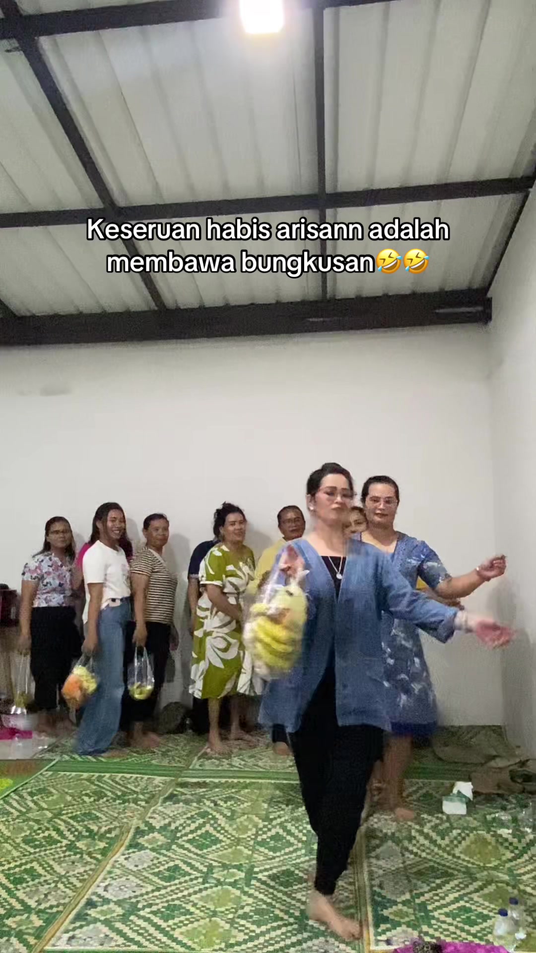 @Putri Nadeak