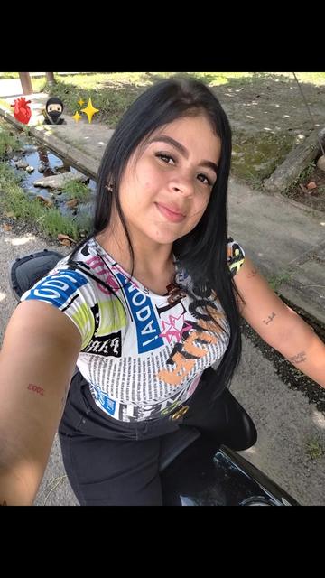 @Dani🦋