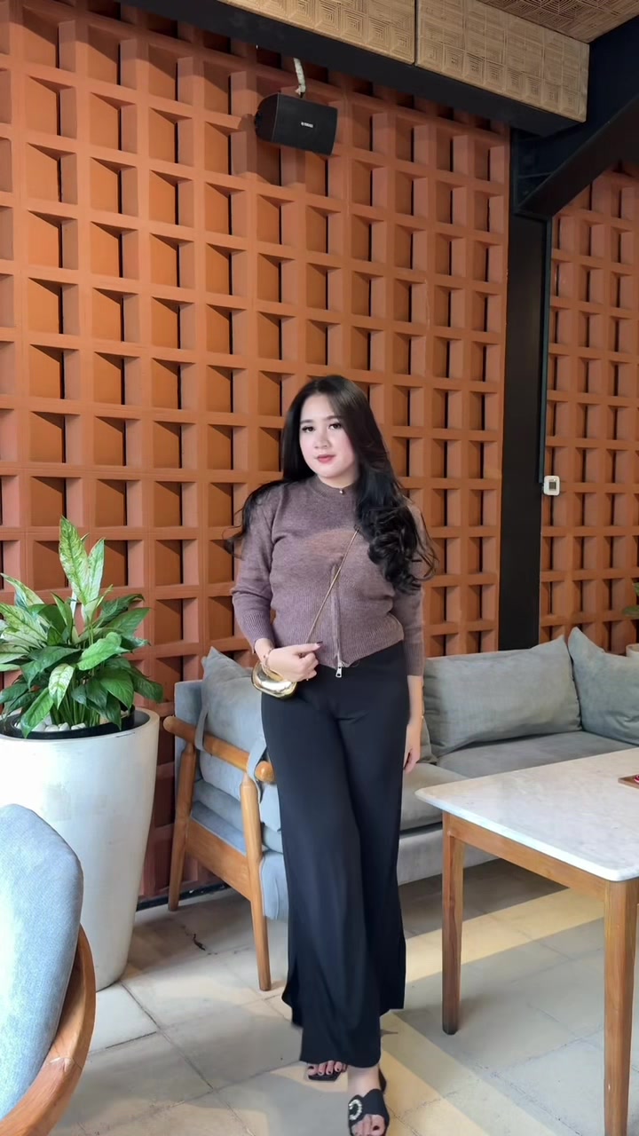 @Redika Junikenty