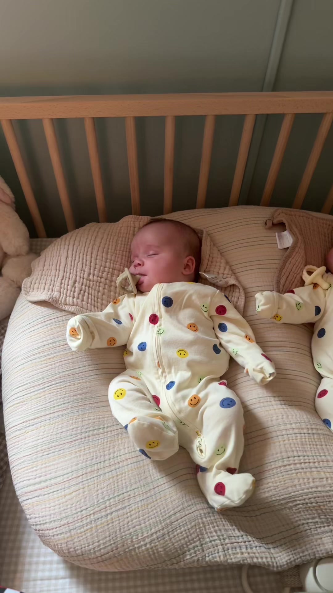 @Jordie | twin mom