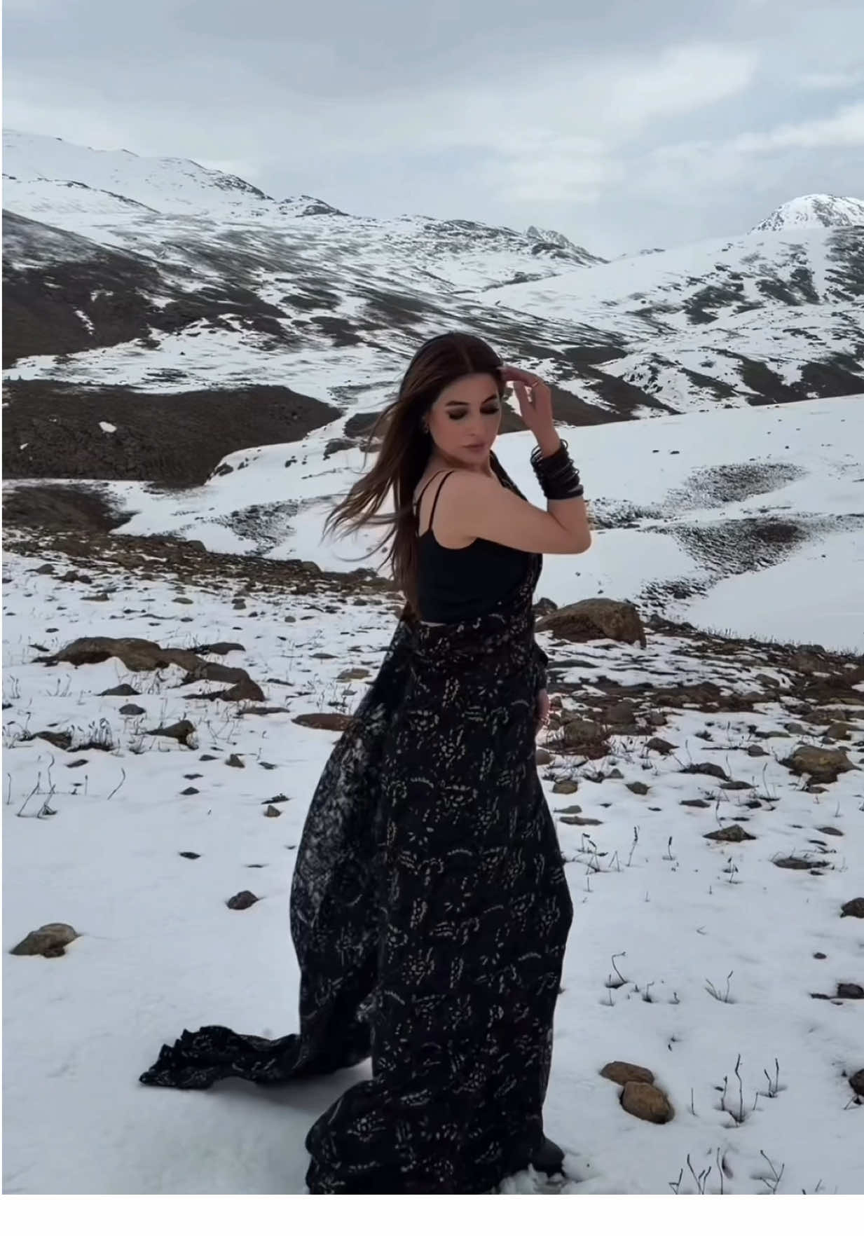 @ZOyaa KHan