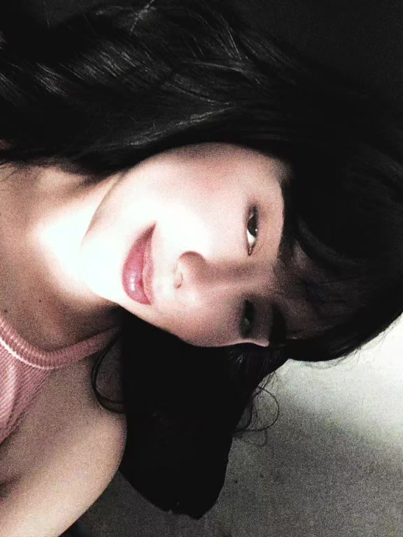 @Yari🩷✨