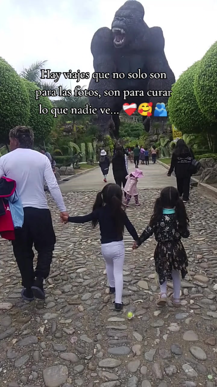 @nayeli jhonny