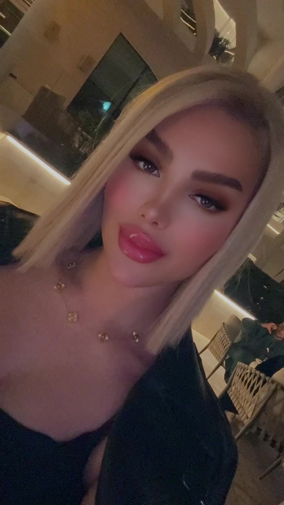 @del.zarei