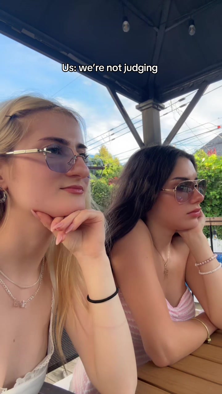 @𝓐𝓷𝓷𝓪