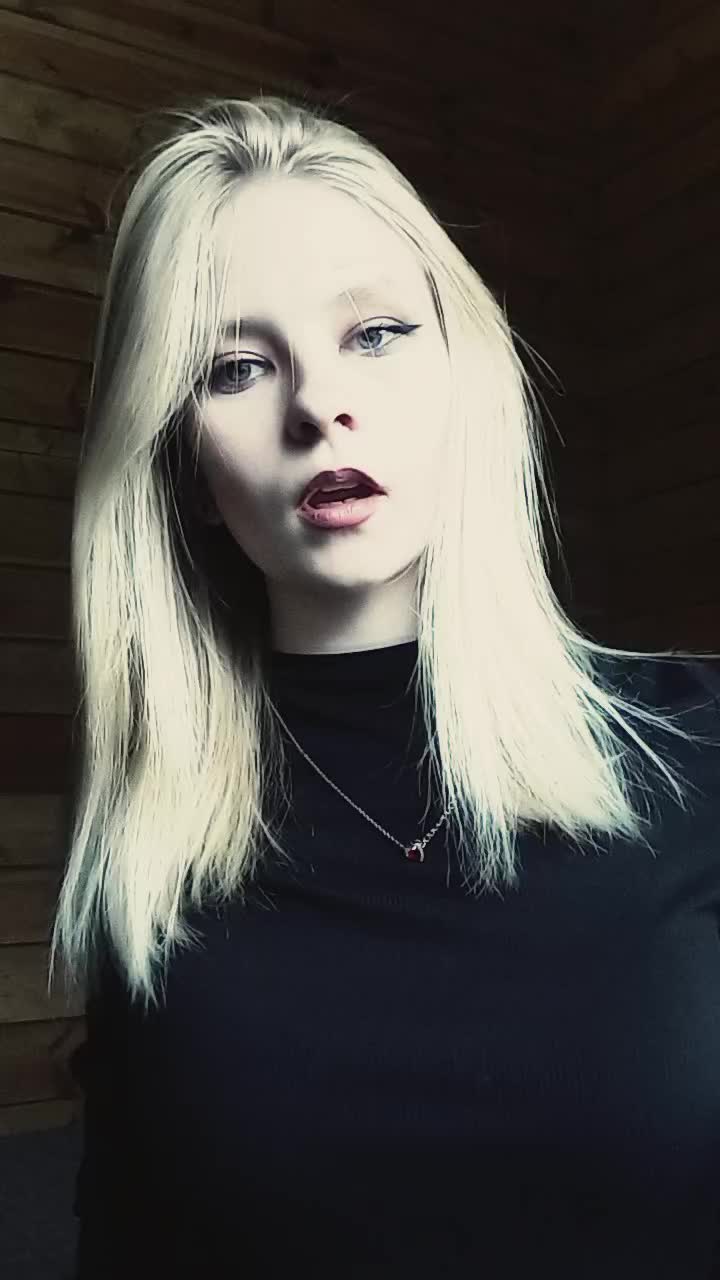 @стервочка🖤