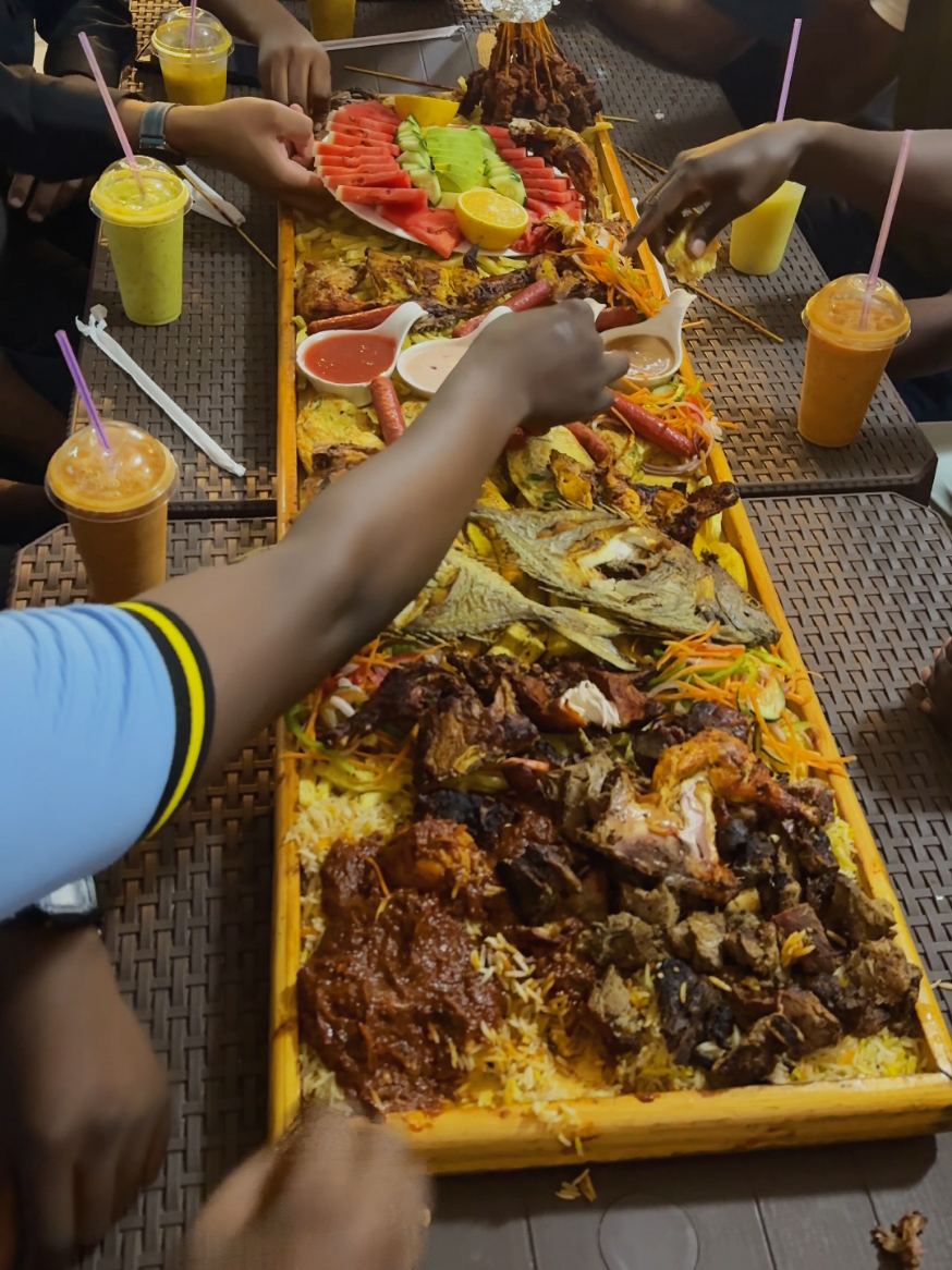 @GEZAJUU FAST-FOOD