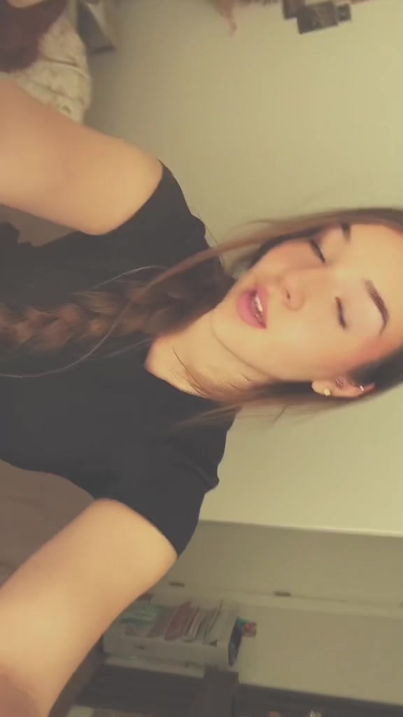 @🧸