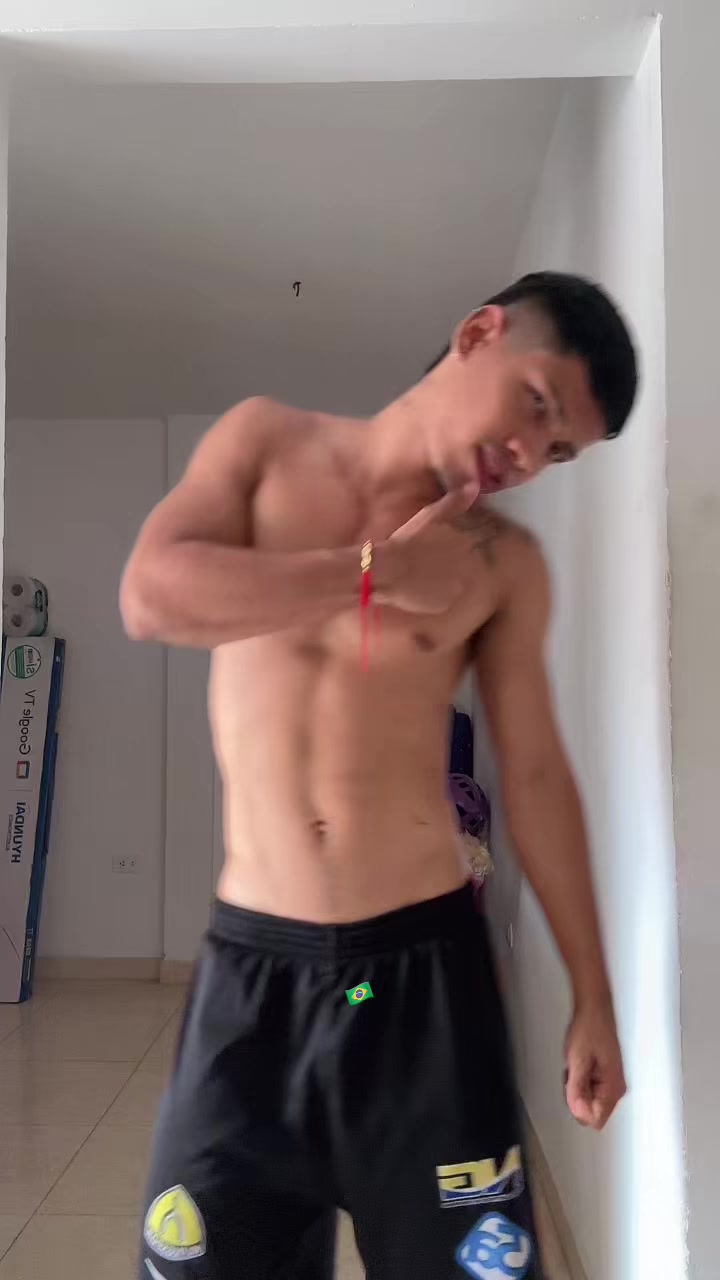 @Julio Acuña