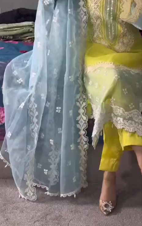 @Cute pathani