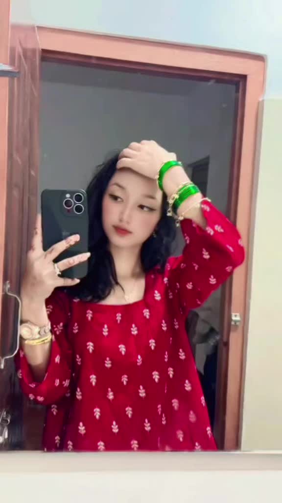 @🥂