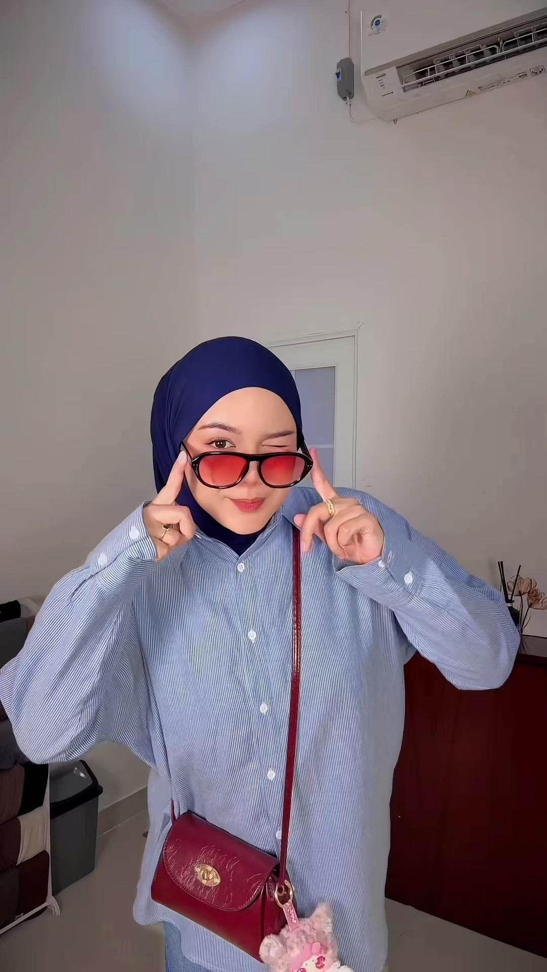 @Amaliaesbee