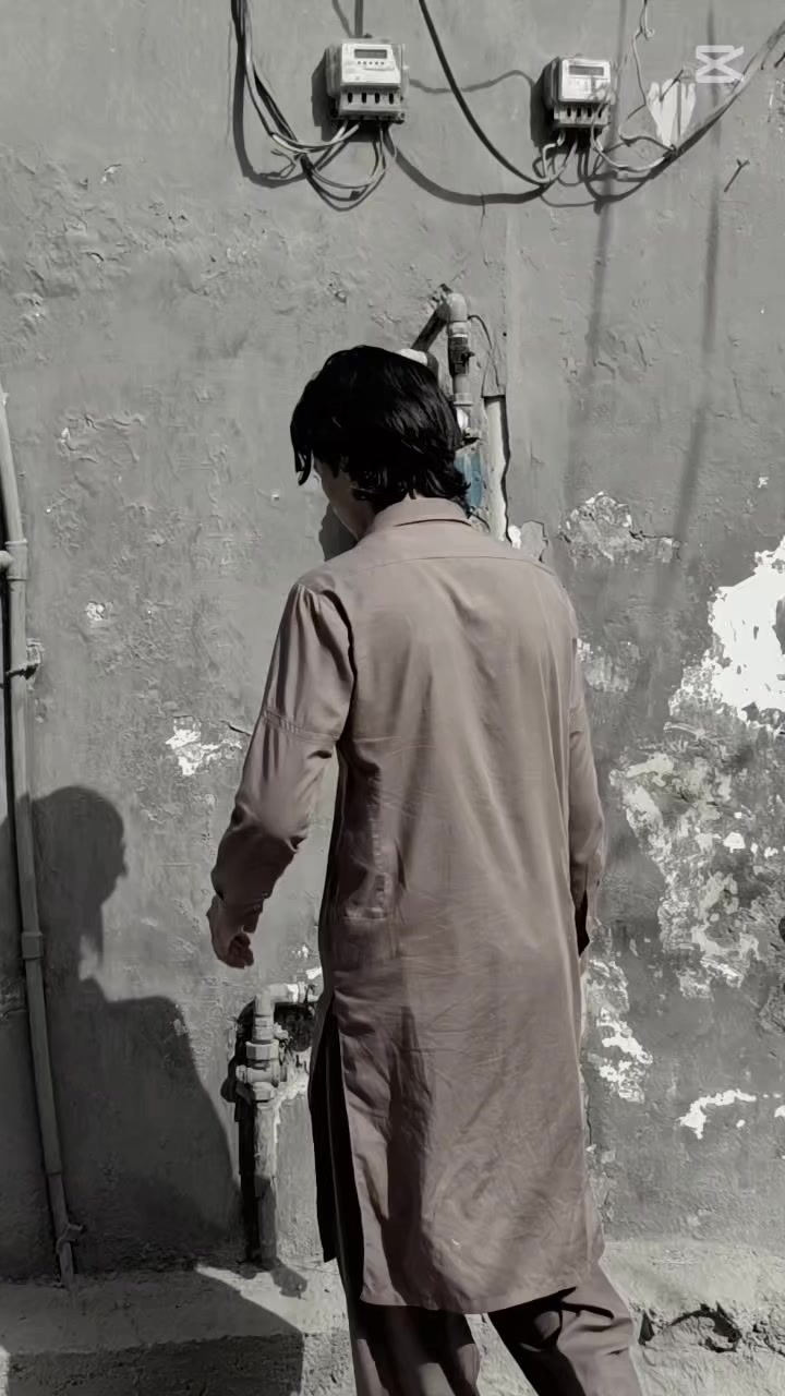 @kabeer Ali7895🫂ارائیں بادشاہ
