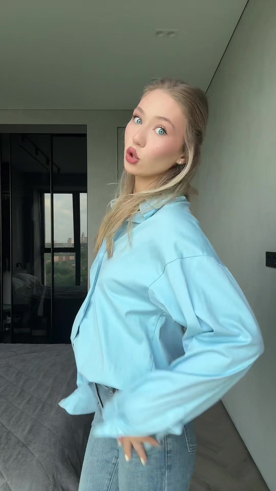 @D