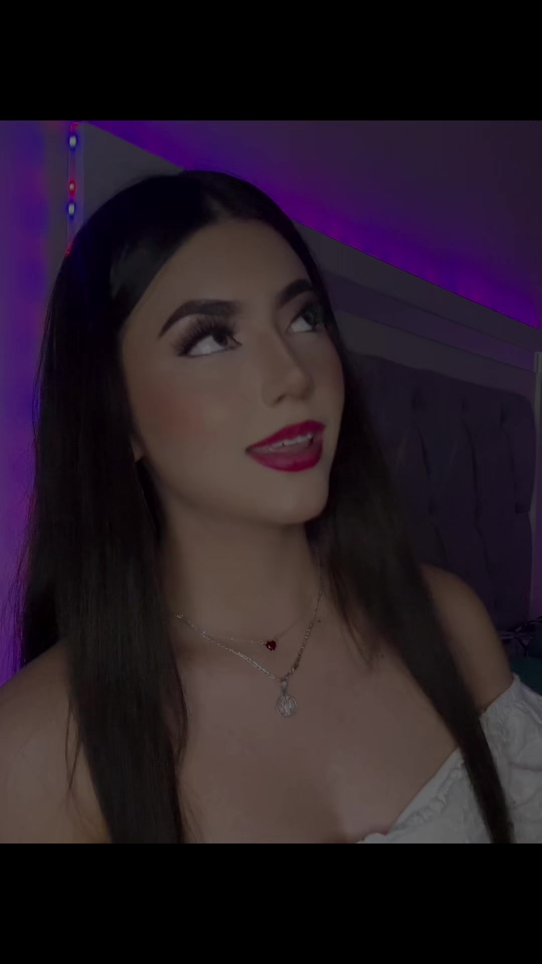 @🖤𝒩𝑜𝓂𝒾 𝒟𝒶𝓋𝒶𝓁𝑜𝓈🖤