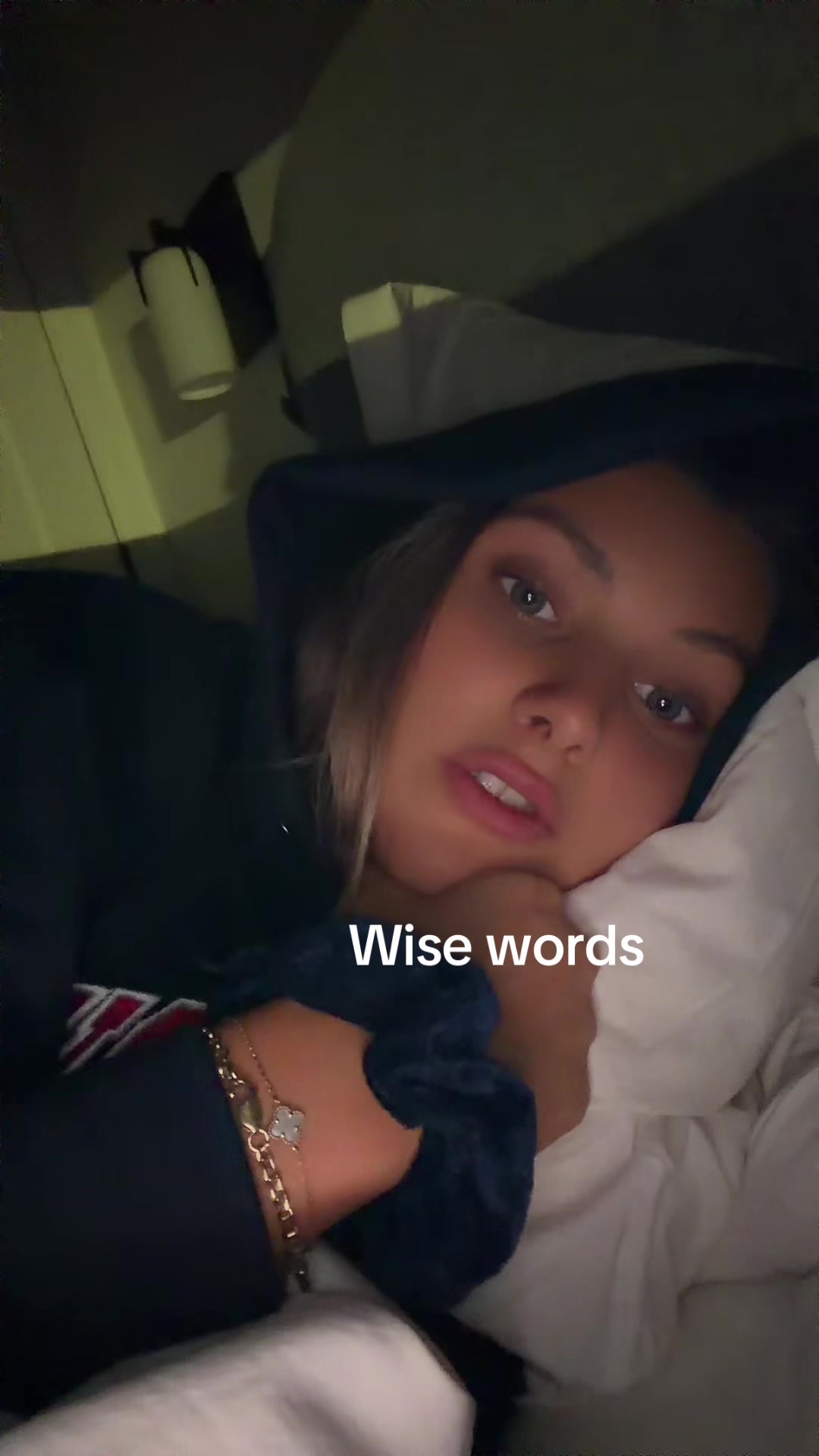 @sixgirlswithnojob