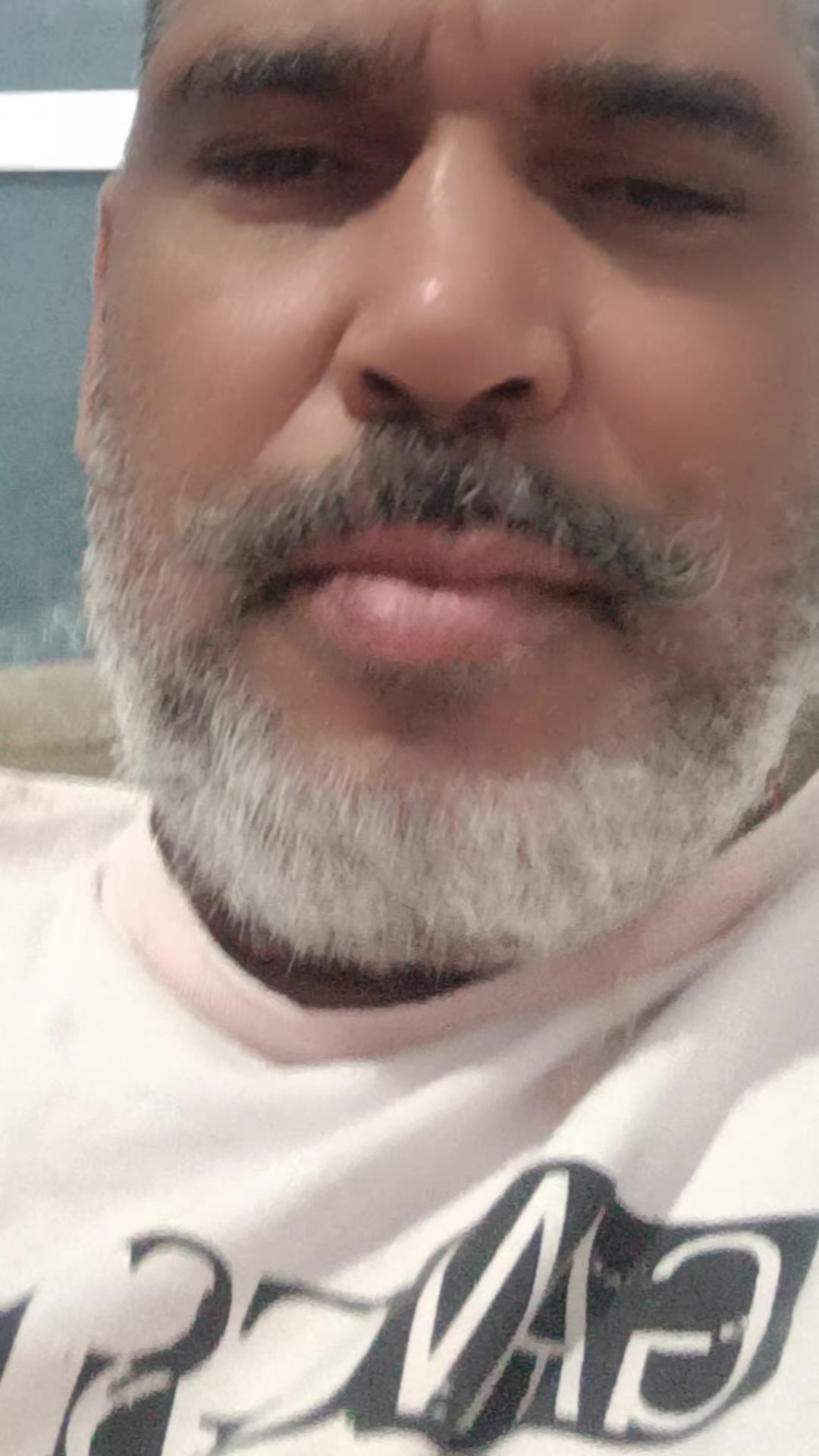 @vassouras