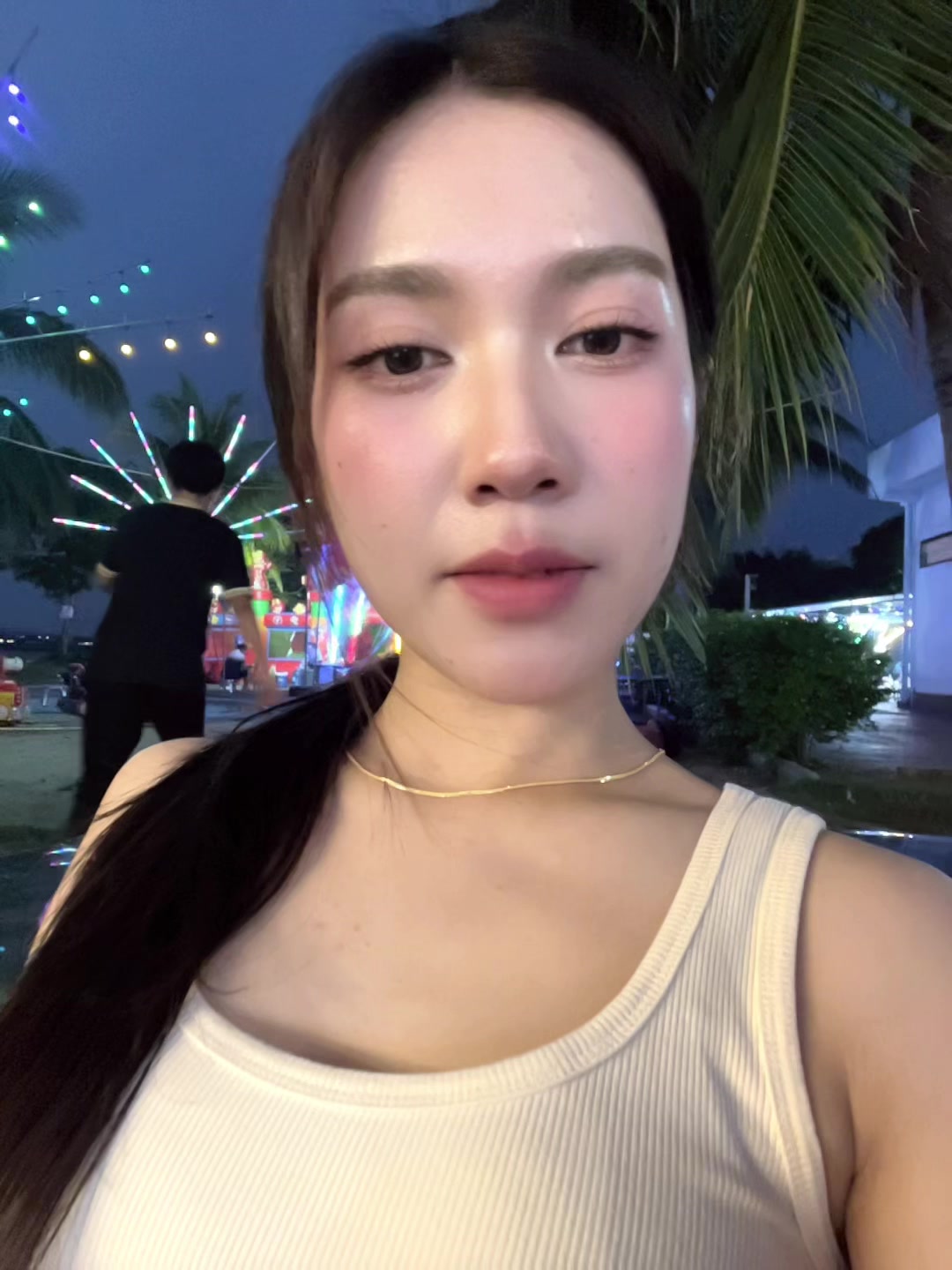 @LY