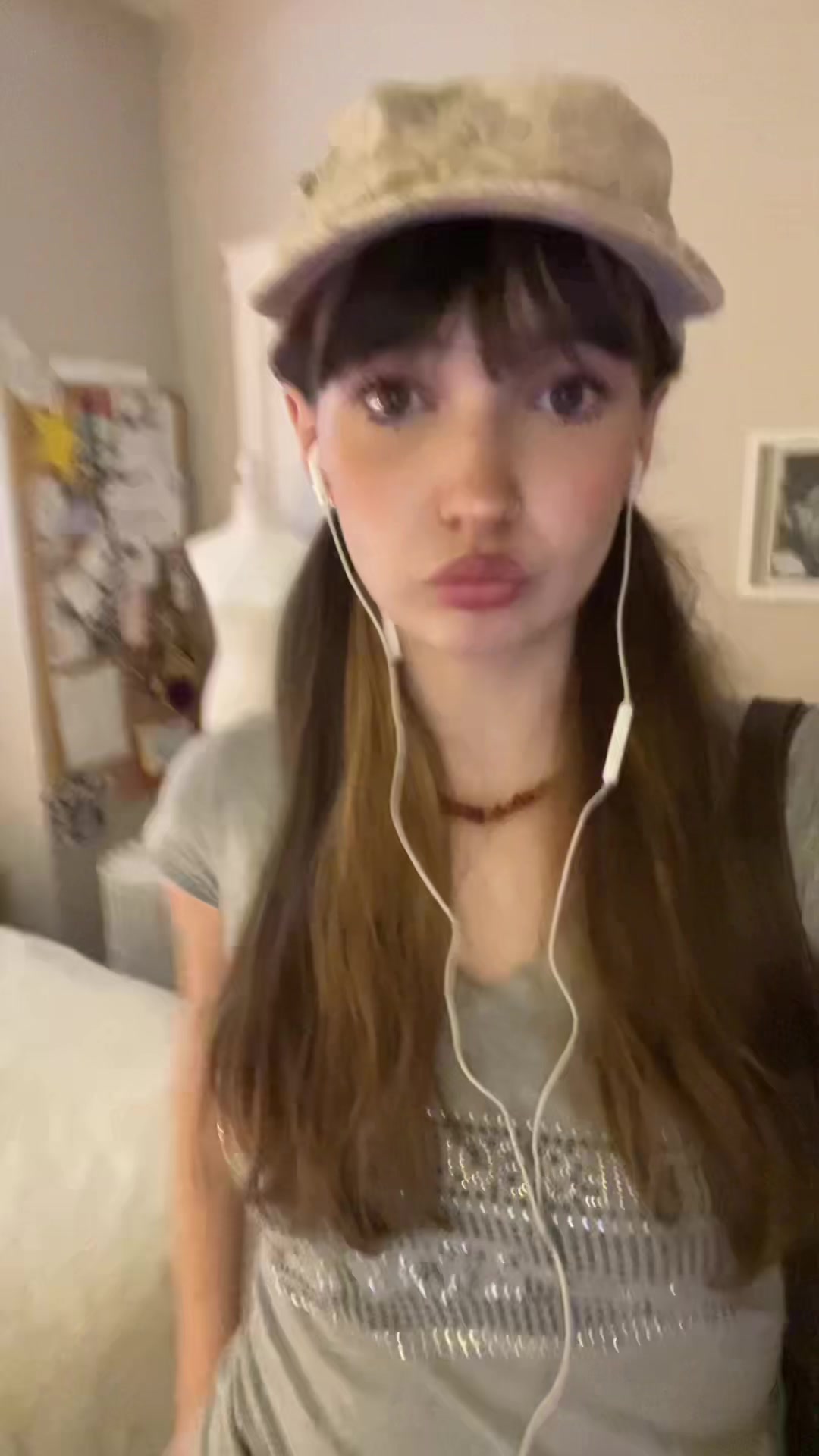 @lilybug🐞.ೃ࿔*:・
