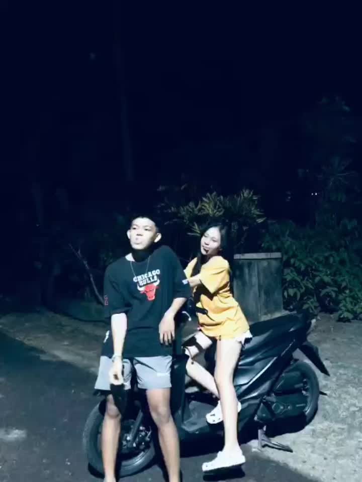 @lovlyy🫦