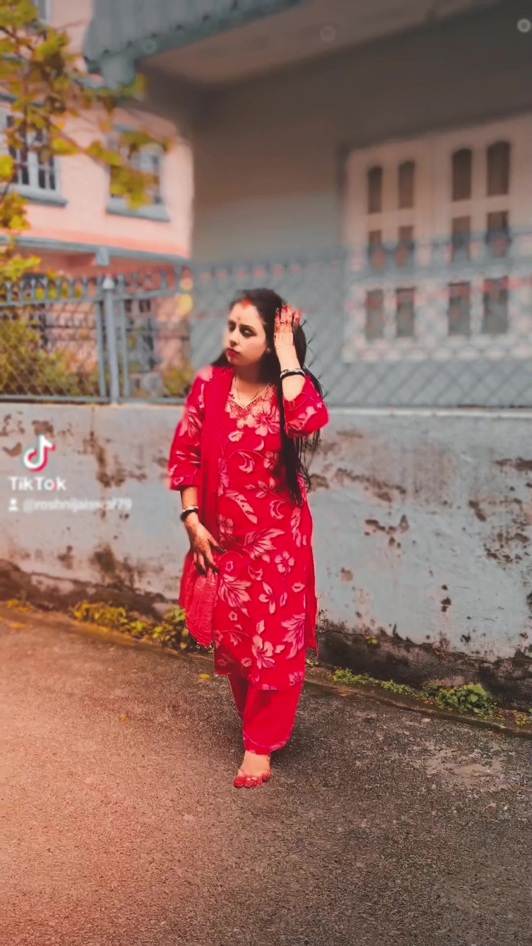 @Roshni Jaiswal