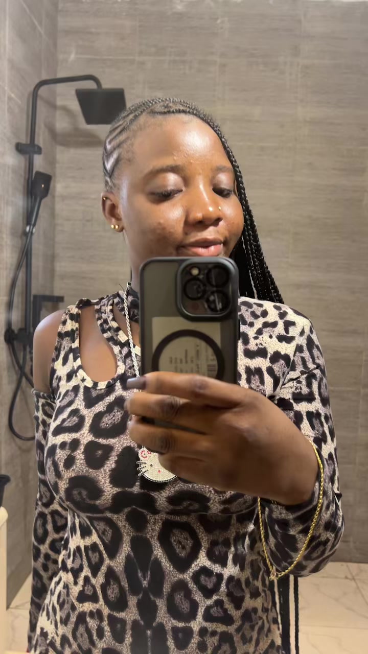 @𝐅𝐈𝐍𝐄𝐁𝐎𝐈💛🥶🚀