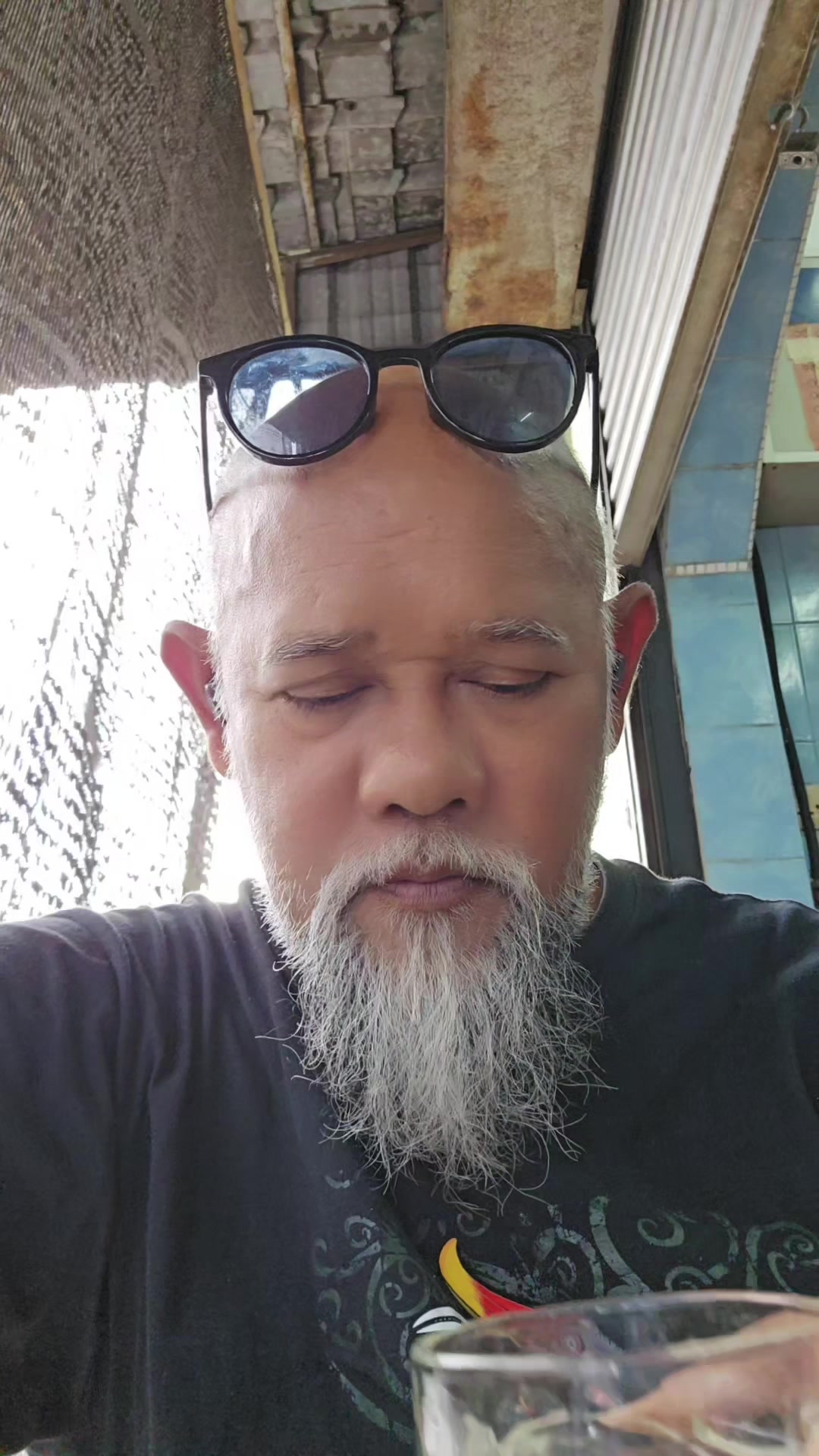 @TOK M