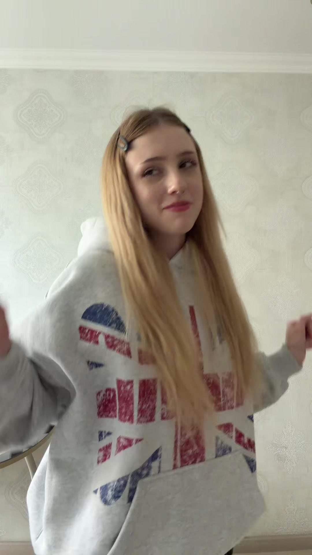 @настя