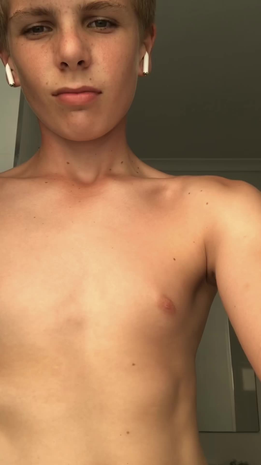 @danehowarth