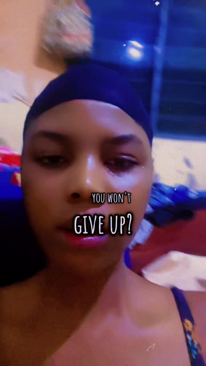 @HÙMBLÈ QÙÌNN🥰