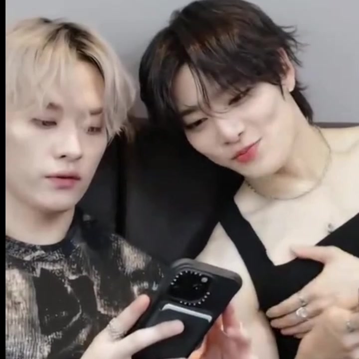 @ни дня без SKZ