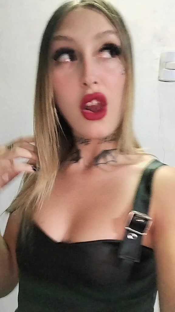 @Ingrid Beck😈